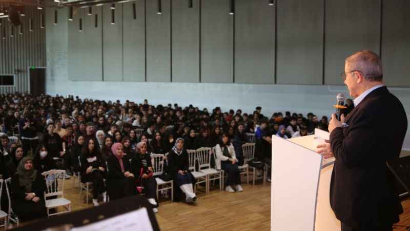 Eyüpsultanlı gençler sanatla buluşuyor Eyüpsultanlı gençler sanatla buluşuyor