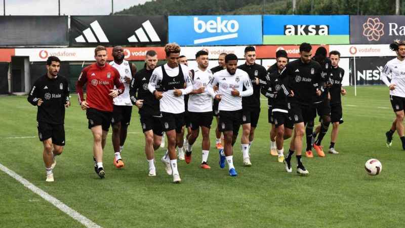 Beşiktaş, Galatasaray maçı hazırlıklarına devam etti Beşiktaş, Galatasaray maçı hazırlıklarına devam etti