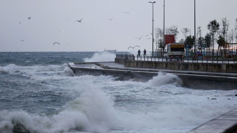 AKOM uyardı: İstanbul’da soğuk ve yağışlı hava etkili olacak AKOM uyardı: İstanbul’da soğuk ve yağışlı hava etkili olacak