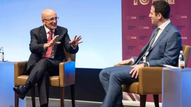 Bakan Şimşek: "Güçlü, büyük, dinamik ekonomisi ve stratejik konumuyla ülkemizin yatırım çekme potansiyeli yüksektir" Bakan Şimşek: "Güçlü, büyük, dinamik ekonomisi ve stratejik konumuyla ülkemizin yatırım çekme potansiyeli yüksektir"