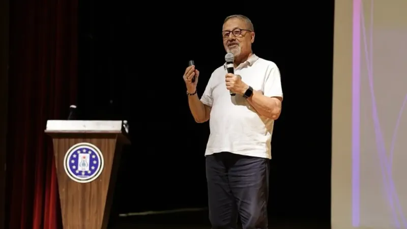 Prof. Dr. Naci Görür’den ’depreme hazırlık konusunda sahaya inin’ çağrısı Prof. Dr. Naci Görür’den ’depreme hazırlık konusunda sahaya inin’ çağrısı