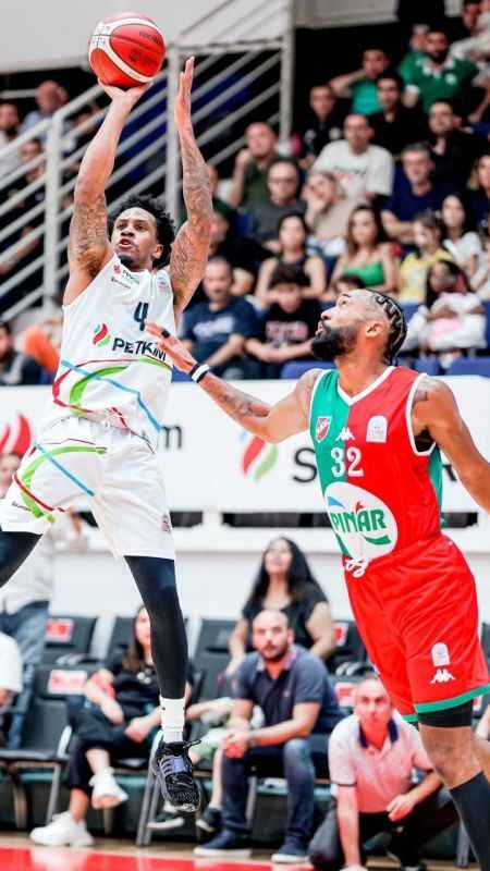 P. Karşıyaka, 4 sezon sonra kaybetti P. Karşıyaka, 4 sezon sonra kaybetti