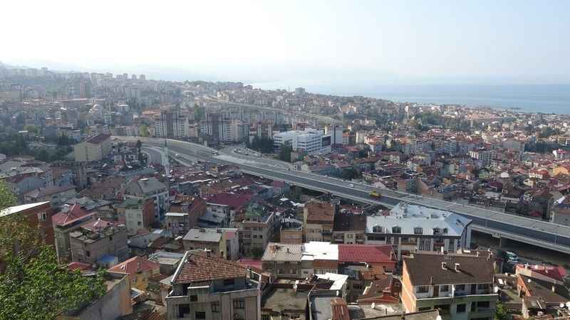 Evlerini 'günlük kiraya' verenler ile ilgili başlatılan yasal düzenleme emlakçılar tarafından da olumlu karşılanıyor Evlerini 'günlük kiraya' verenler ile ilgili başlatılan yasal düzenleme emlakçılar tarafından da olumlu karşılanıyor