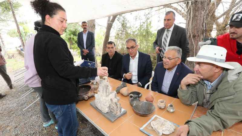Kayseri Kültepe'de tarih 7 bin yıla dayanıyor Kayseri Kültepe'de tarih 7 bin yıla dayanıyor