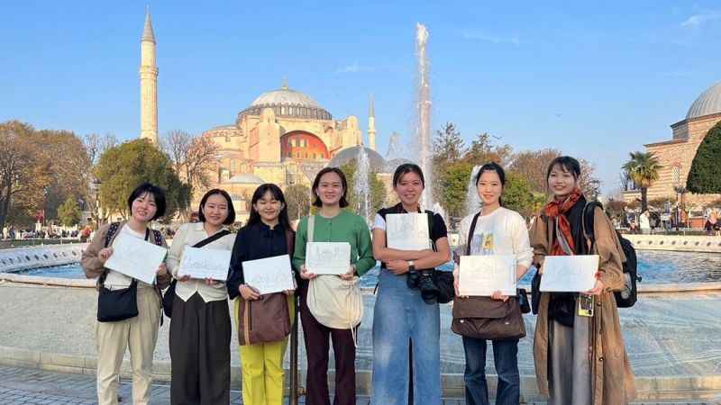Japon mimarlık öğrencileri geleneksel Türk mimarisini inceledi Japon mimarlık öğrencileri geleneksel Türk mimarisini inceledi