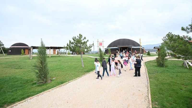 Çorumlu Obası Gençlik Merkezi gençlerin gözdesi Çorumlu Obası Gençlik Merkezi gençlerin gözdesi