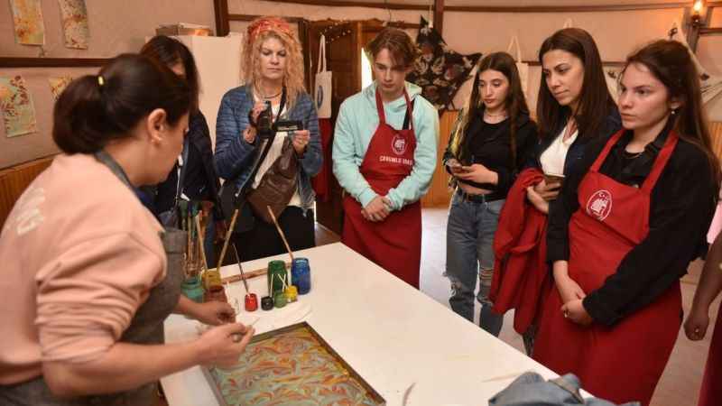 Çorumlu Obası Gençlik Merkezi gençlerin gözdesi Çorumlu Obası Gençlik Merkezi gençlerin gözdesi