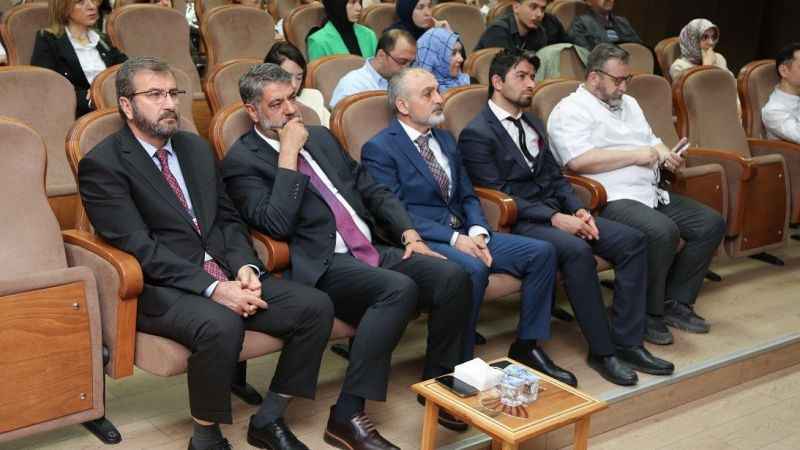 Türkiye'de HIV enfeksiyonu artıyor Türkiye'de HIV enfeksiyonu artıyor