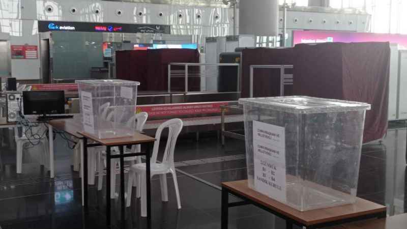 İkinci tur için İstanbul Havalimanı'ndaki seçim sandıkları hazır İkinci tur için İstanbul Havalimanı'ndaki seçim sandıkları hazır