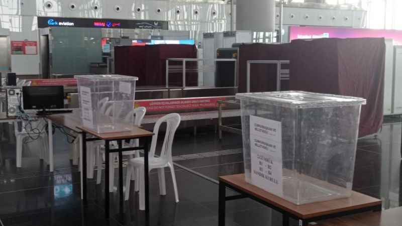 İkinci tur için İstanbul Havalimanı'ndaki seçim sandıkları hazır İkinci tur için İstanbul Havalimanı'ndaki seçim sandıkları hazır