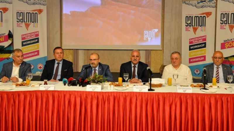 Trabzon'da Türk Somonu Festivali Trabzon'da Türk Somonu Festivali