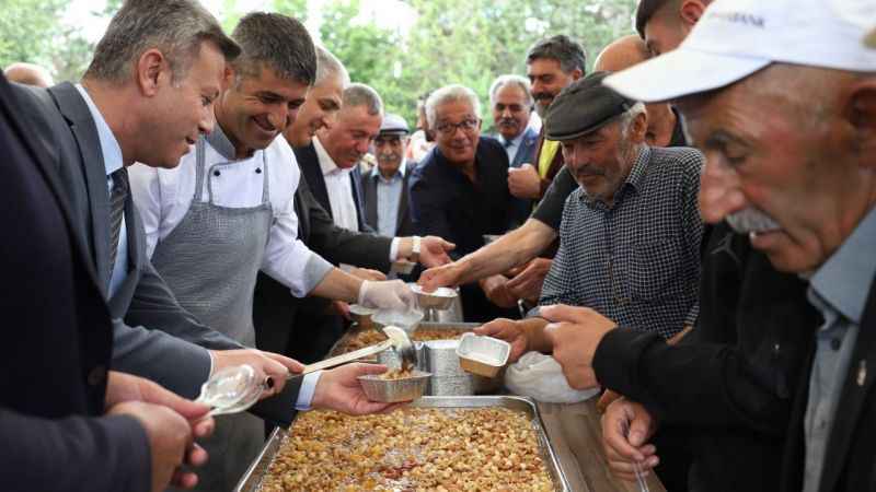 Ardahan’da aşure etkinliği düzenlendi Ardahan’da aşure etkinliği düzenlendi