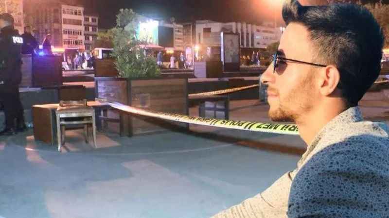 CİHAN AYMAZ KİMDİR? İstek şarkı sonu oldu... Cihan Aymaz nereli, kaç yaşında? CİHAN AYMAZ KİMDİR? İstek şarkı sonu oldu... Cihan Aymaz nereli, kaç yaşında?