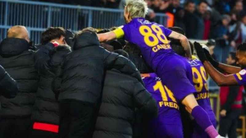 Eyüpspor, Erzurumspor FK'yı 3 golle geçti Eyüpspor, Erzurumspor FK'yı 3 golle geçti