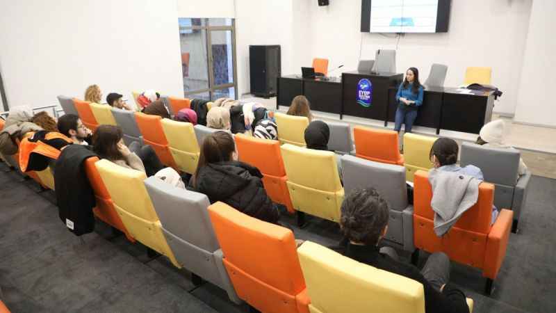 Eyüpsultan Belediyesi'nden personeline psikososyal destek eğitimi Eyüpsultan Belediyesi'nden personeline psikososyal destek eğitimi