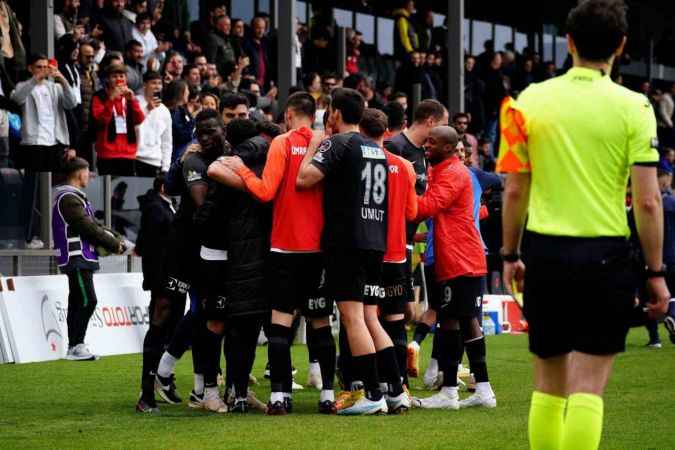 Ümraniyespor ve Konyaspor puanları paylaştı