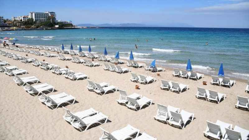 Kuşadası plajlarına mavi bayrak