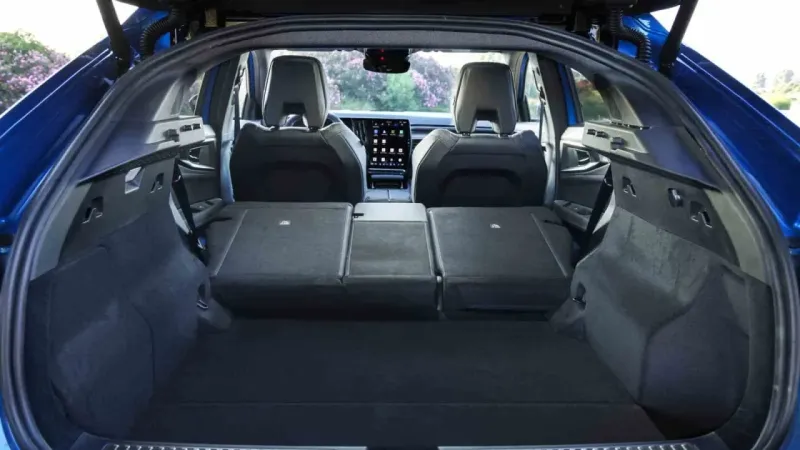 Yeni Renault Rafale, Türkiye pazarına “rüzgâr” gibi giriş yaptı