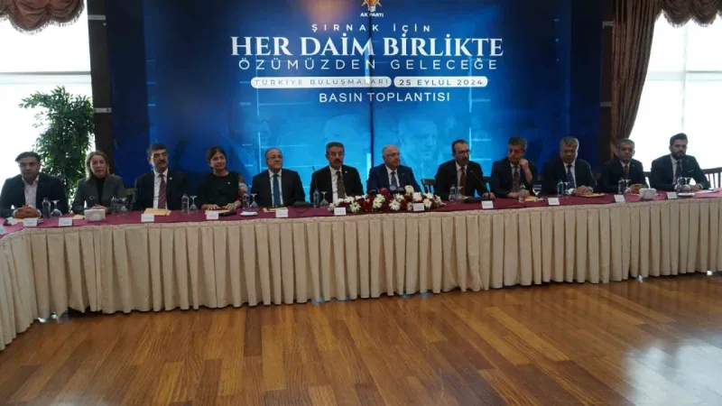 Milli Savunma Bakanı Yaşar Güler Şırnak’ta Kürtçe şarkılarla ile karşılandı