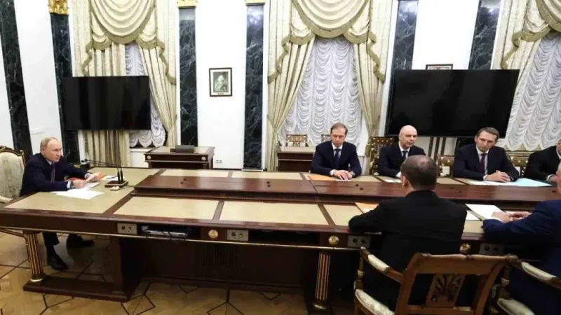 Putin’den, Batı’ya nükleer silah uyarısı