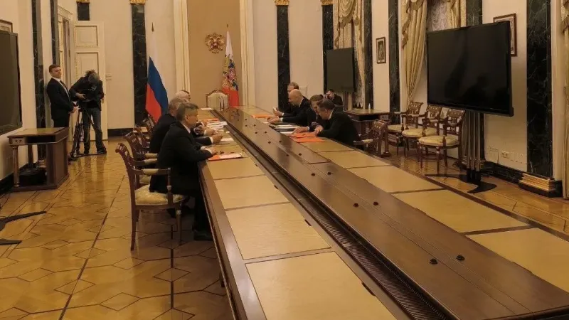 Putin’den, Batı’ya nükleer silah uyarısı