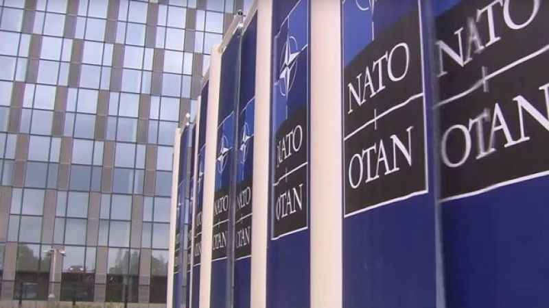 Bakan Çavuşoğlu NATO Karargahı'nda 