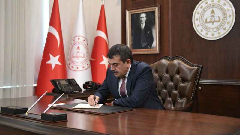 Bakan Tekin’den öğretmenlere teşekkür mektubu