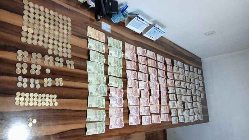 Dilencinin üzerinden bin 130 TL çıktı