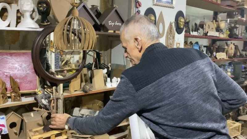 Nesli tehlike altında olan hayvanları tahnit sanatıyla koruyor