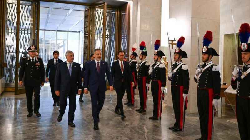 Bakan Fidan, İtalya'da resmi törenle karşılandı