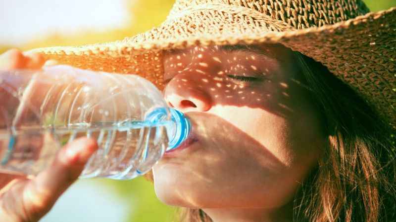 Su içmek için susamayı beklemeyin