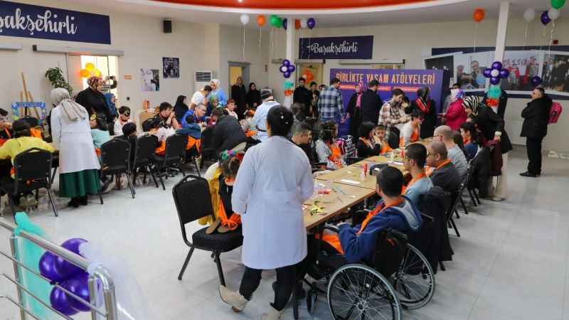 Başakşehir'de özel çocuklarla Yerli Malı Haftası etkinliği