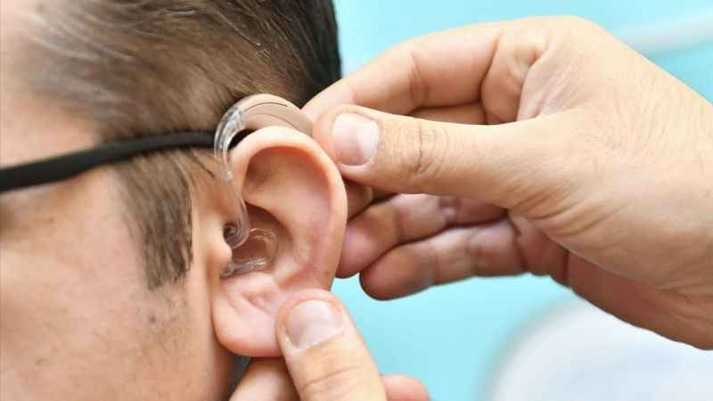Vatandaşlara ücretsiz işitme cihazı