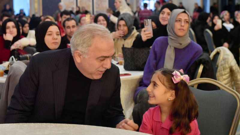 Fatih'te Çocuk Durakları Karne Töreni