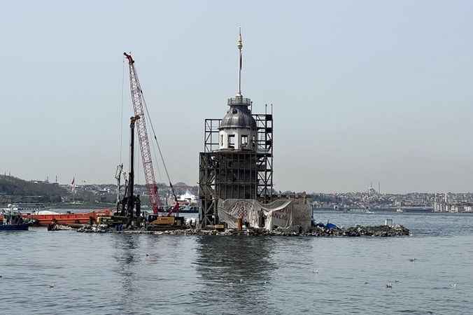 Kız Kulesi restorasyonunda sona gelindi: İskeleler kalktı!