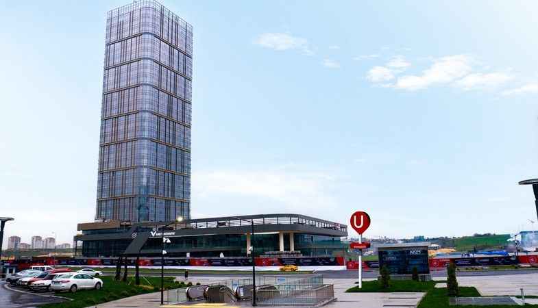 V Metroway AVM’nin metrosu hizmete girdi