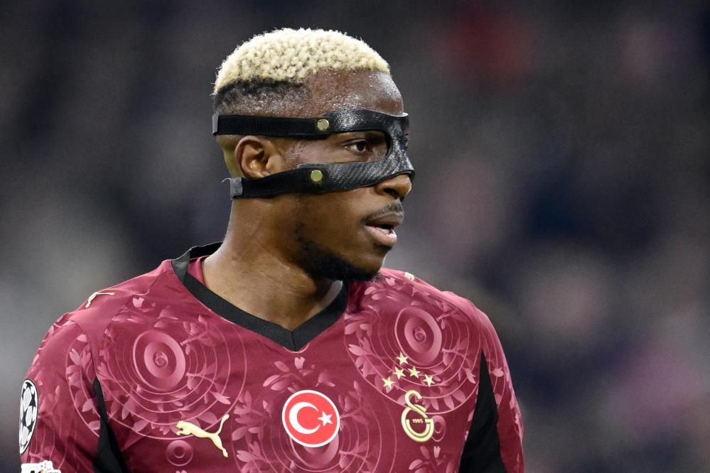 Osimhen, Avrupa'da ilk hat-trick'i Ajax karşısında yaptı