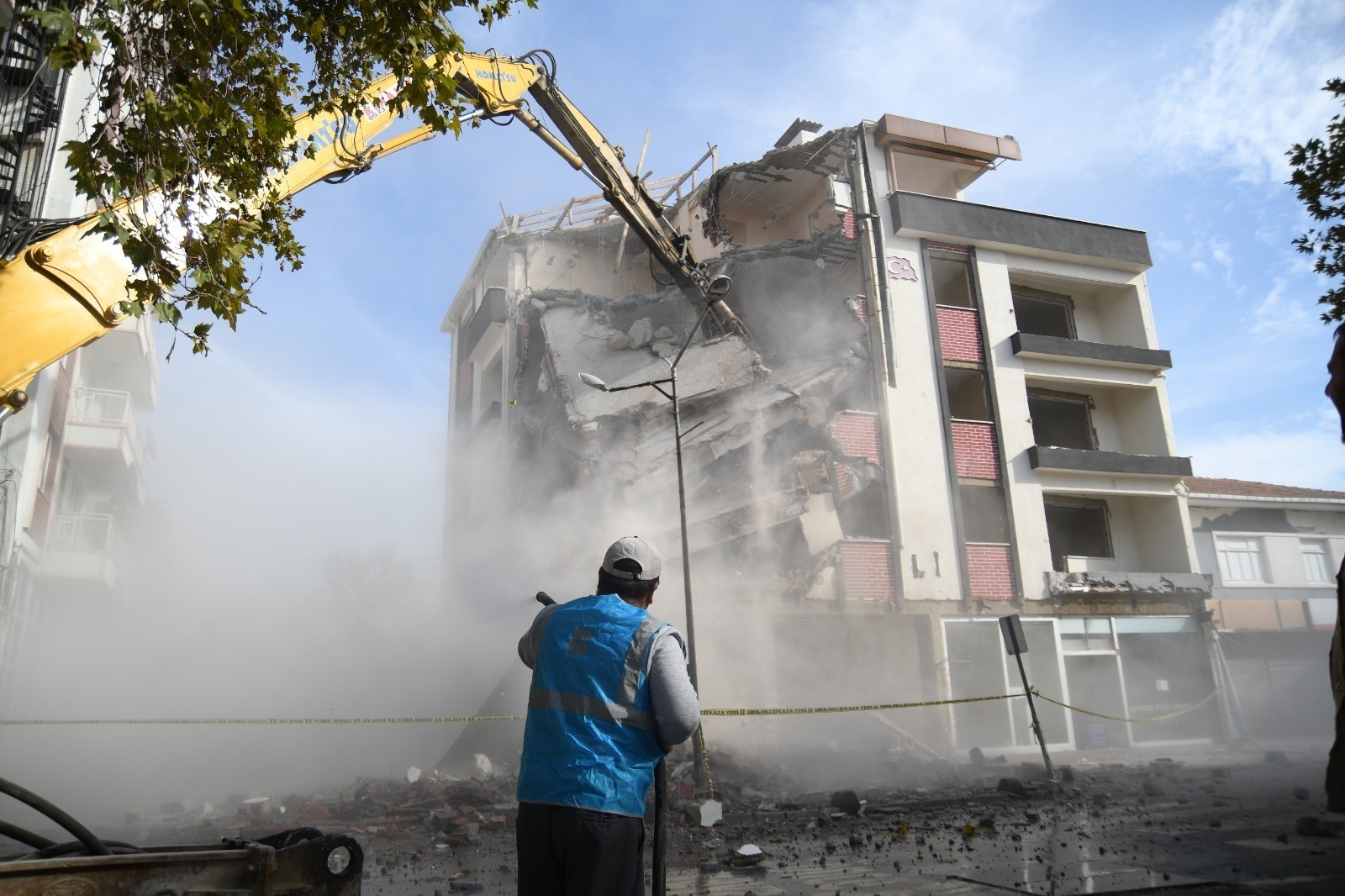 Sındırgı'da 3 Ayda 17 Bin Deprem!