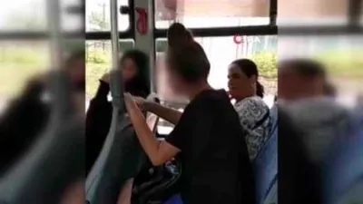 Tesettürlü kadına sözlü saldırıda bulunan kadın gözaltına alındı