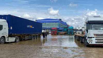 Selin vurduğu Halkalı Gümrüğü'nde yaralar sarılıyor