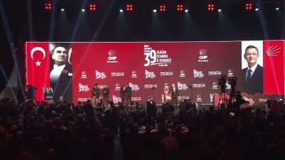 CHP’nin 39. Olağan İstanbul İl Kongresi düzenleniyor