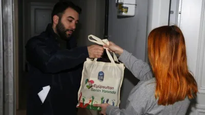 Eyüpsultan Belediyesi'nden üniversite öğrencilerine destek paketi