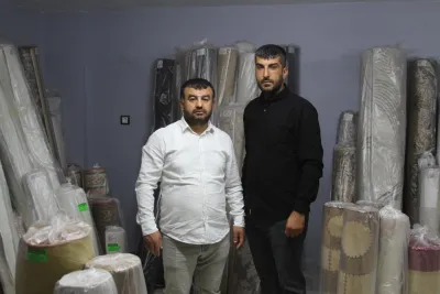 Halının içinden servet çıktı