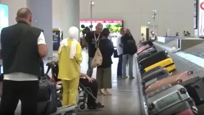 İsrail’in hedefindeki Lübnan’dan kaçış sürüyor