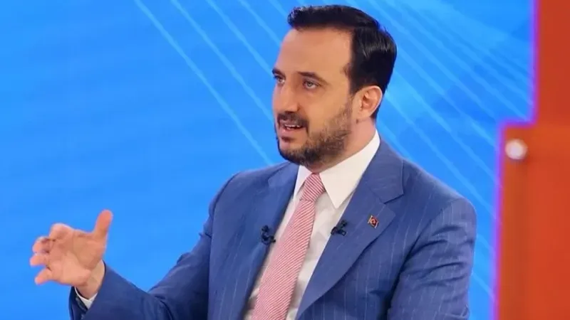 AK Parti İstanbul İl Başkanı Abdullah Özdemir: "CHP’ye değil, yolsuzluğa operasyon yapıldı"