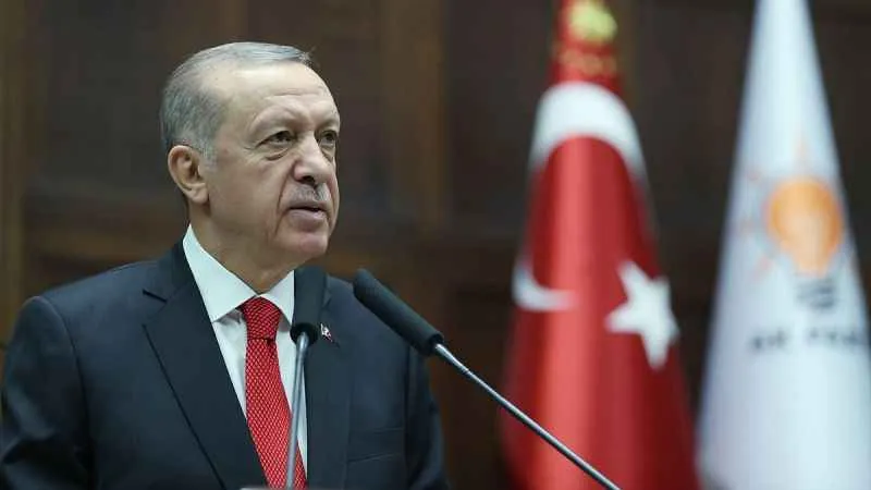 Cumhurbaşkanı Erdoğan: 'Samimiyseniz, yeni yasama yılında başörtüsünü anayasa ile teminat altına alalım''