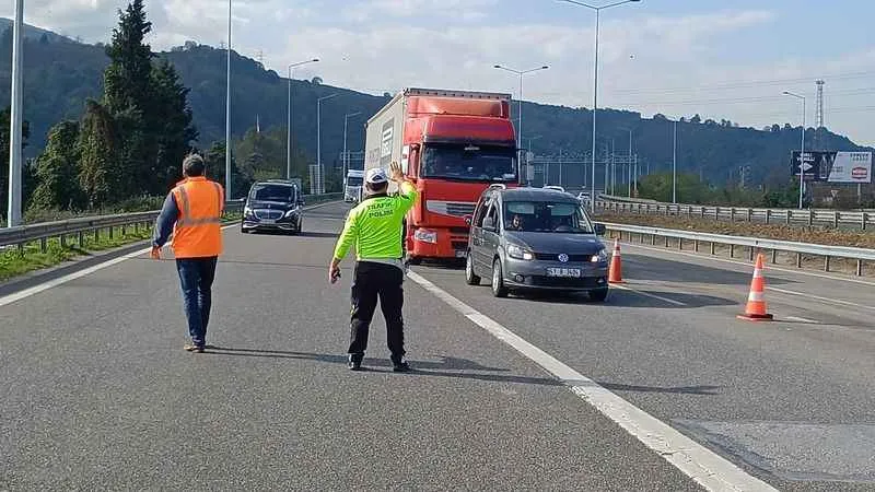 Anadolu Otoyolu Bolu Dağı geçişi trafiğe açıldı