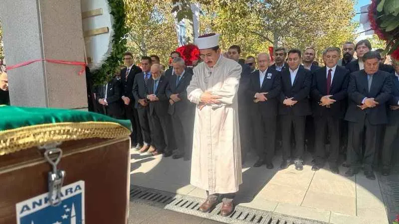 Ali Babacan’ın babası Hilmi Babacan toprağa verildi