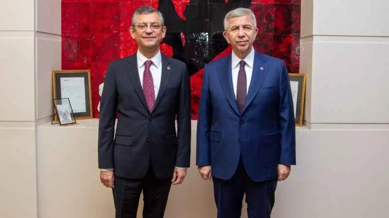 CHP lideri Özel, Mansur Yavaş’ı kabul etti