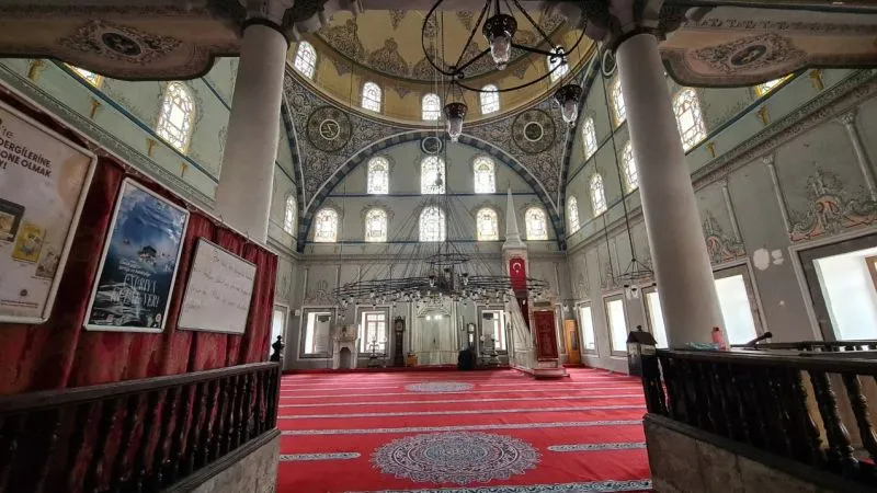 Ramazan'da Asırlık Camiler Sizleri Bekliyor